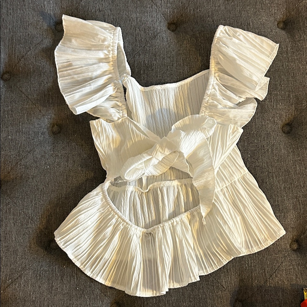 White Ruffled tanktop - Picture 5 of 5